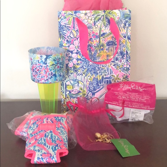 Lilly Pulitzer Accessories - Lily Pulitzer bundle gift!!!!